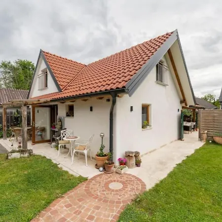 Cozy - Garden & Relaxation