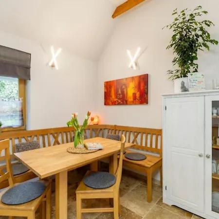 Cozy Holiday Home Leibnitz - Garden & Relaxation