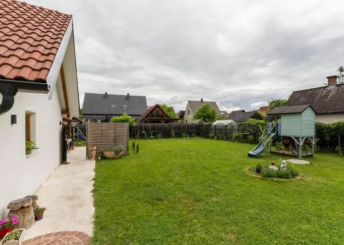 Cozy - Garden & Relaxation Holiday home